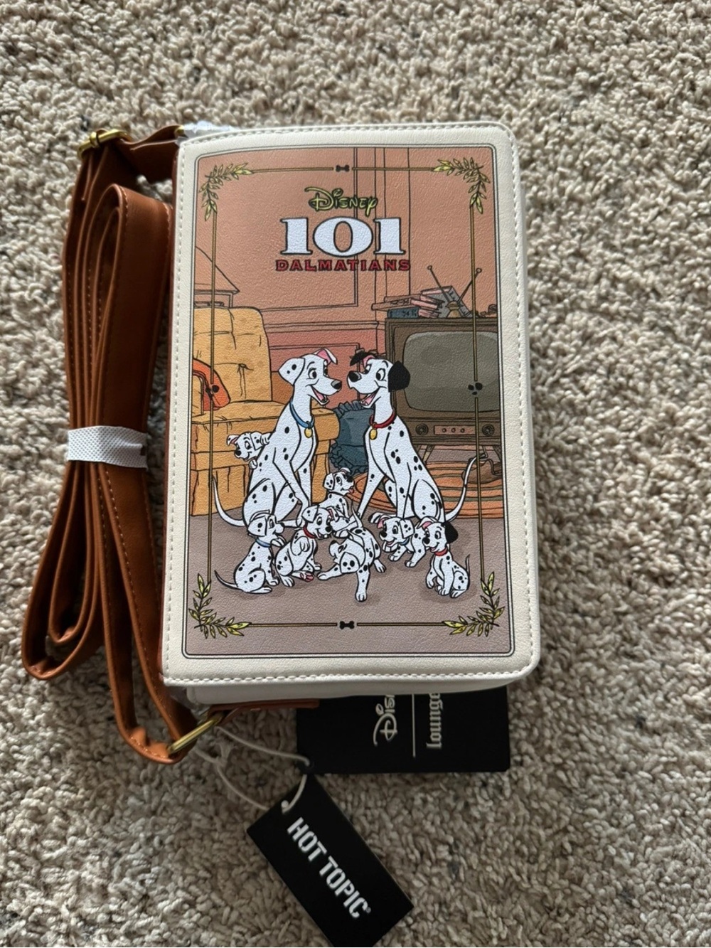 NEW Loungefly Disney 101 Dalmatians Puppies Figural Book Crossbody Bag